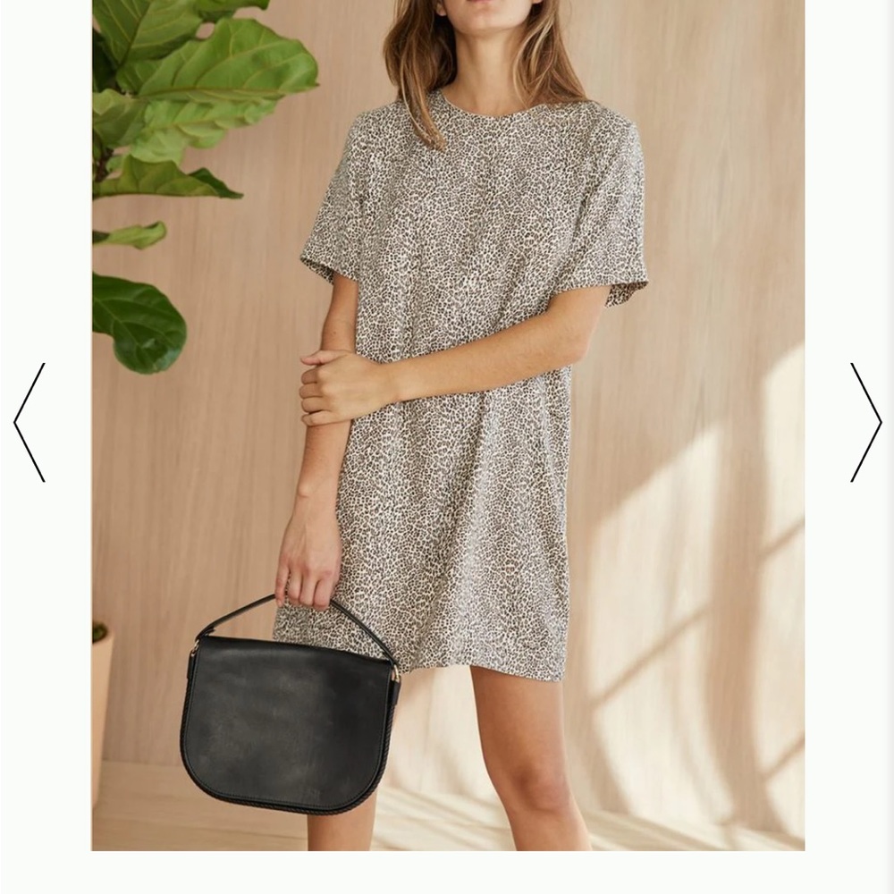 CLEAR OUT SALE - Jenni Kayne Leopard T-shirt Dress